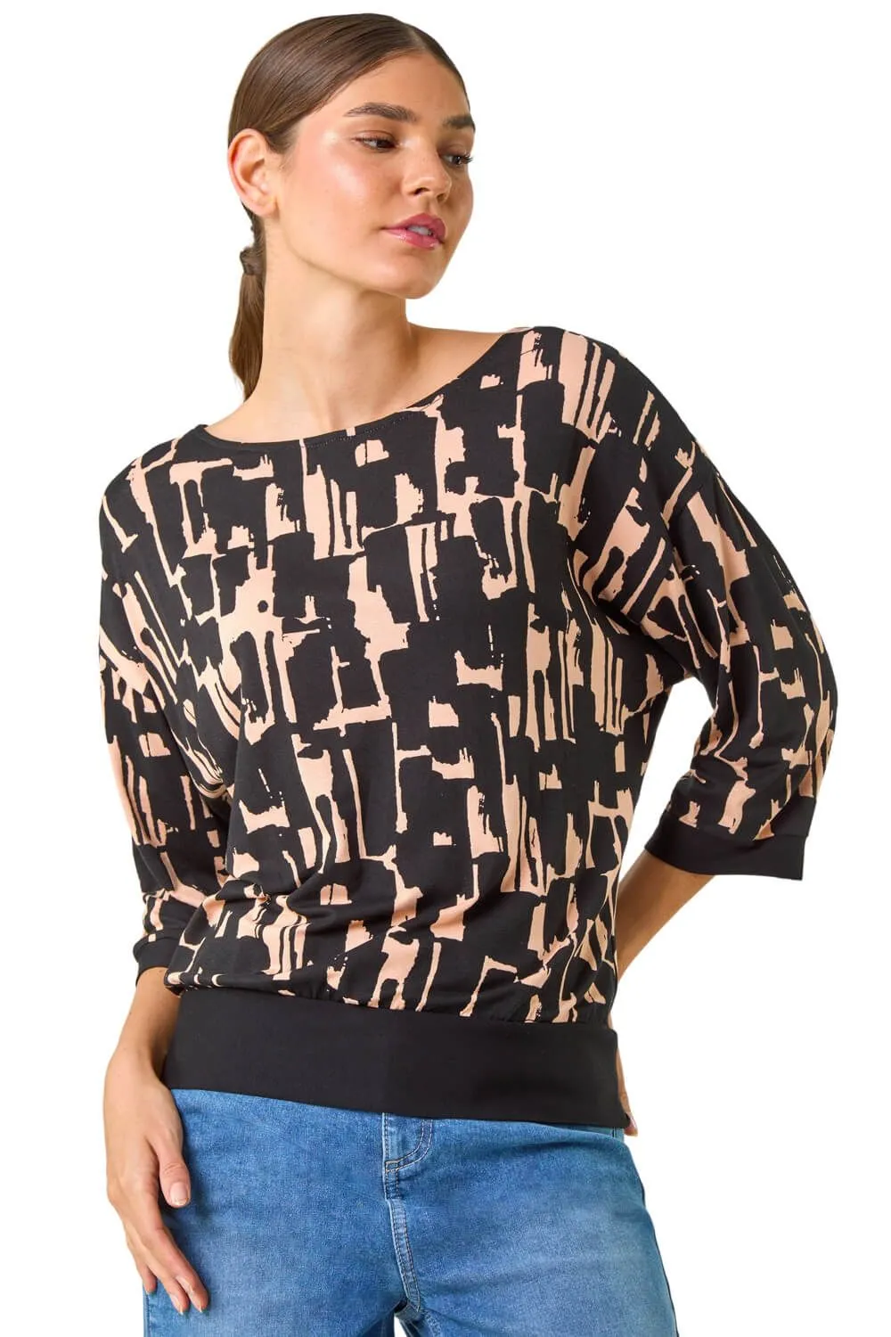 Abstract Banded Hem Stretch Top