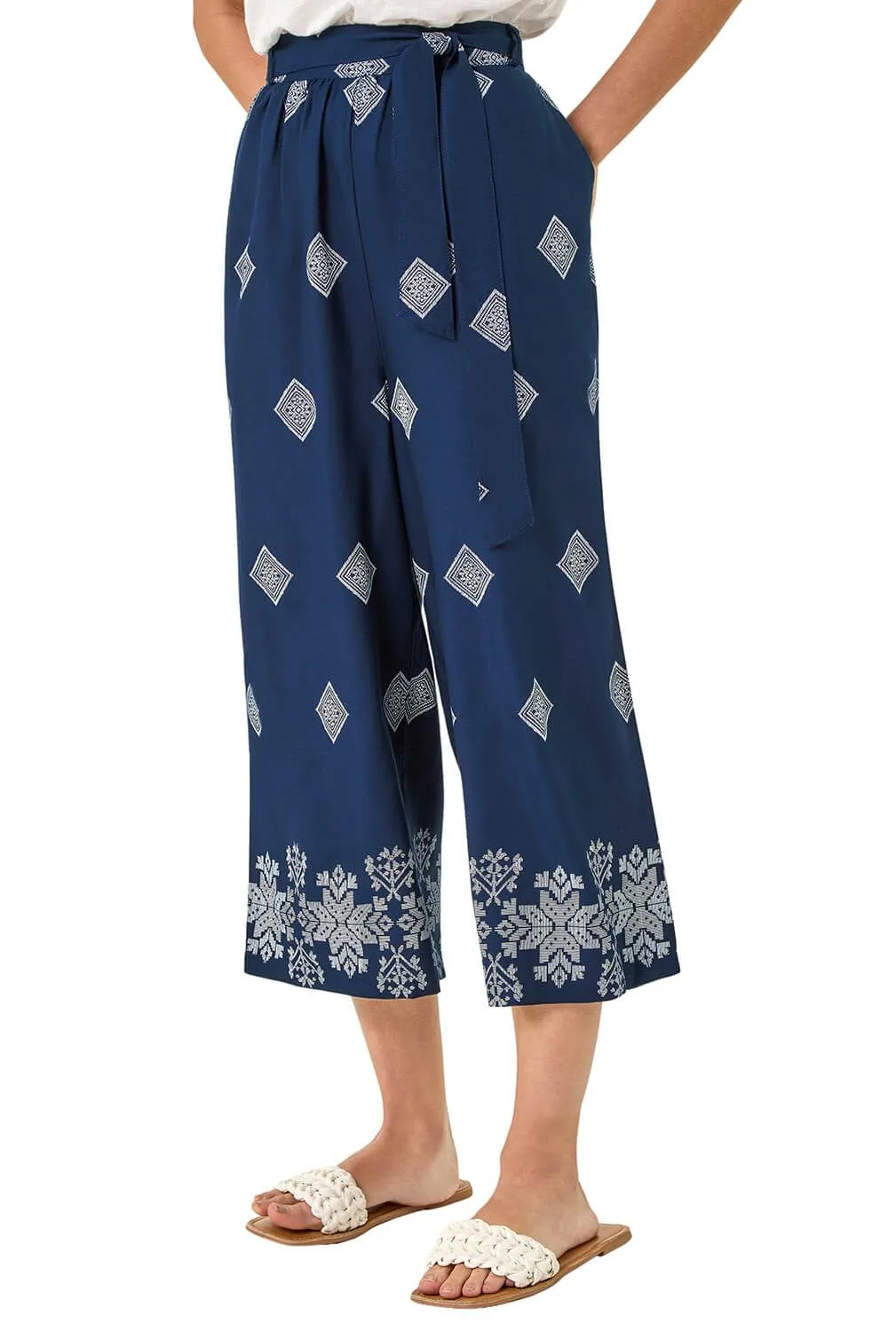 Border Print Belted Trouser