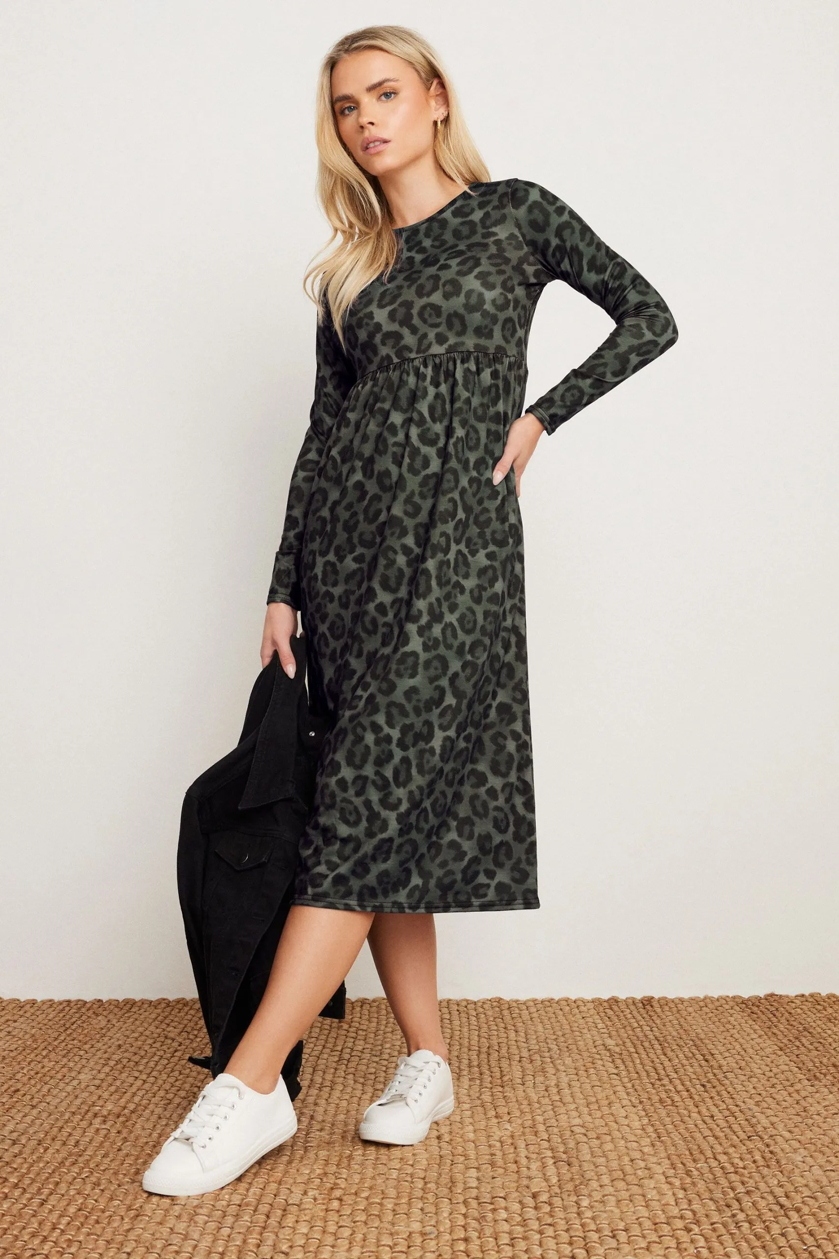 Petite Sleeved Dress