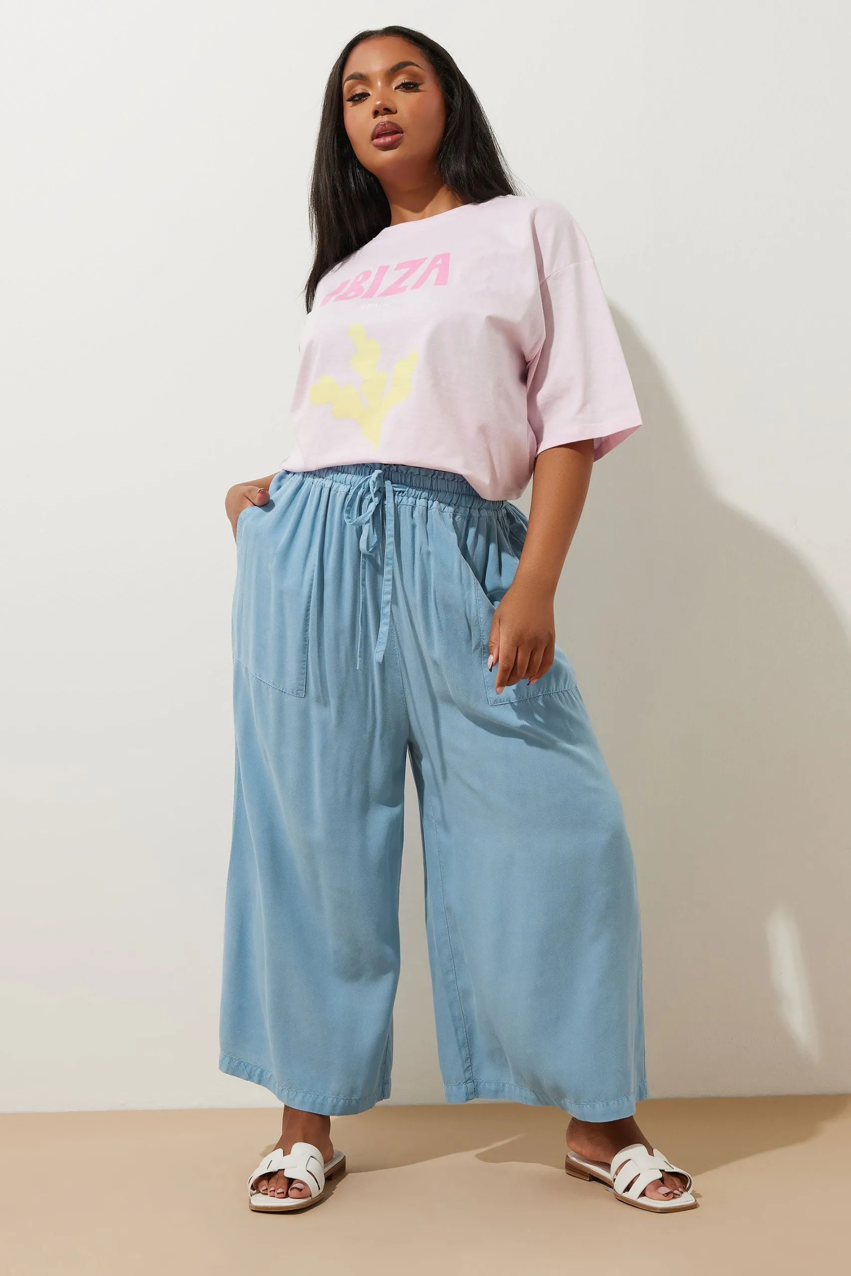 Chambray Tie Waist Cropped Trousers