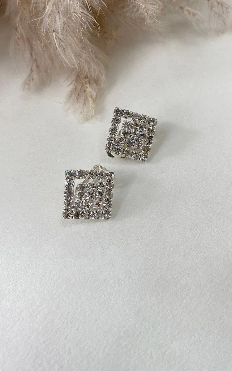 Lilah Embellished Earrings