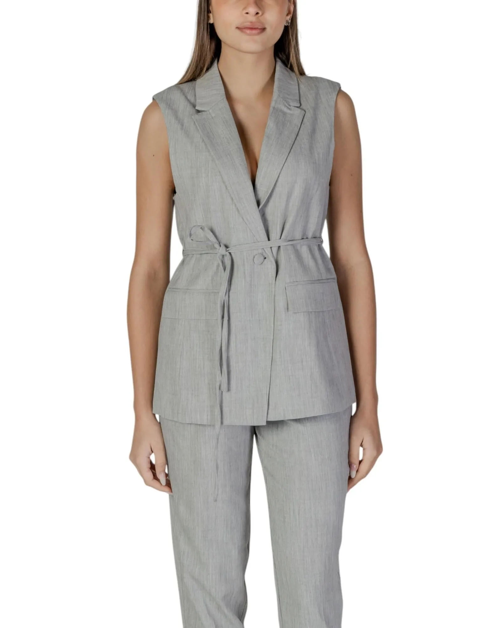 Sleek Sleeveless Vest Grey Model Wo Gilets