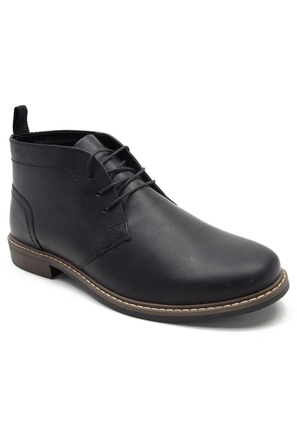 'Dallas' Desert Chukka Leather Ankle Boots